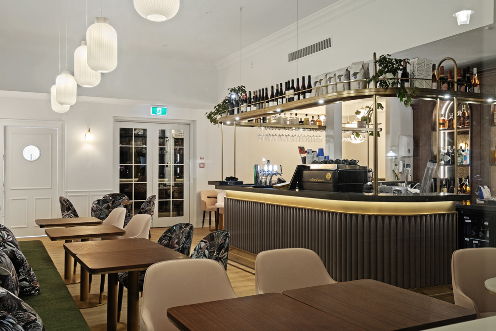 Clements Hotel